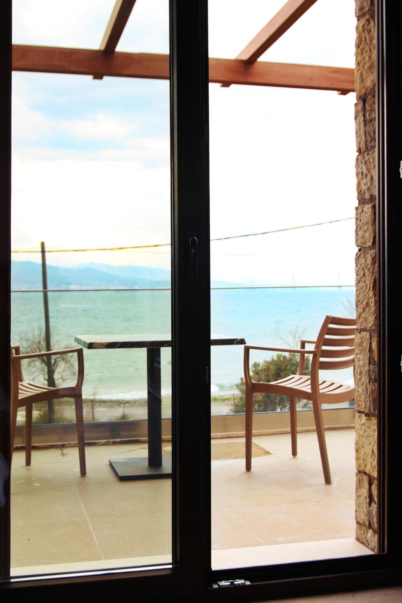 Santa Domenica Nafpaktos - Rooms And Apartments By The Sea Eksteriør bilde