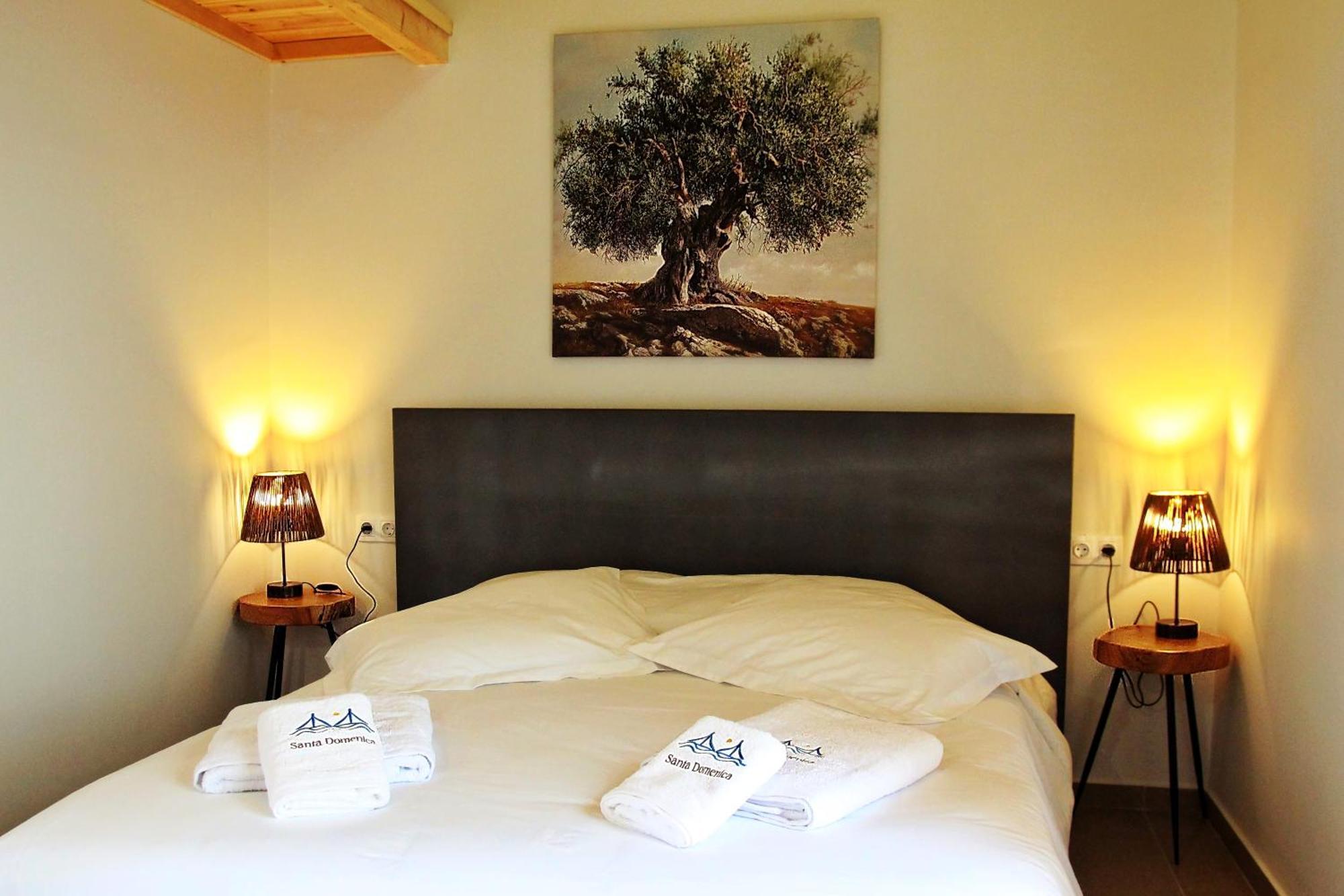 Santa Domenica Nafpaktos - Rooms And Apartments By The Sea Eksteriør bilde