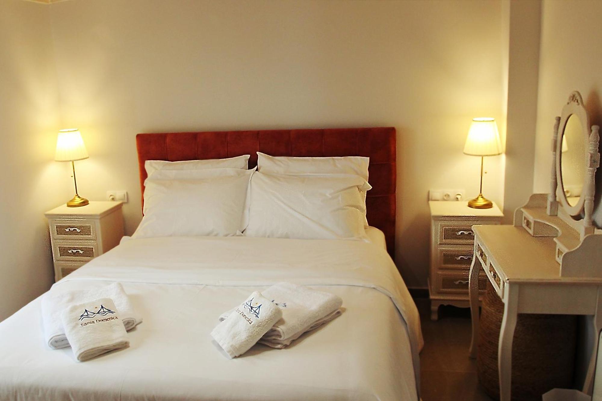 Santa Domenica Nafpaktos - Rooms And Apartments By The Sea Eksteriør bilde