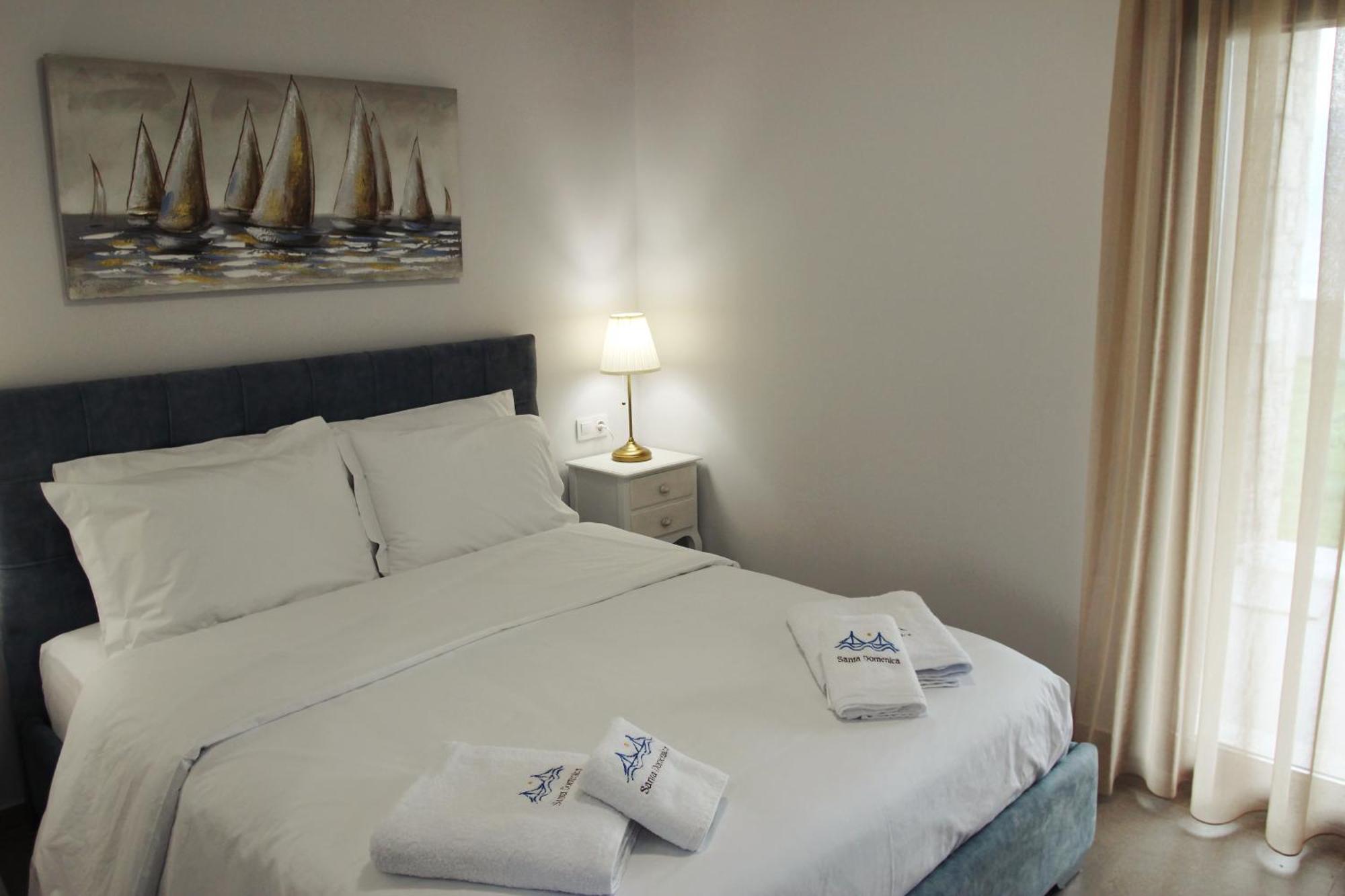 Santa Domenica Nafpaktos - Rooms And Apartments By The Sea Eksteriør bilde